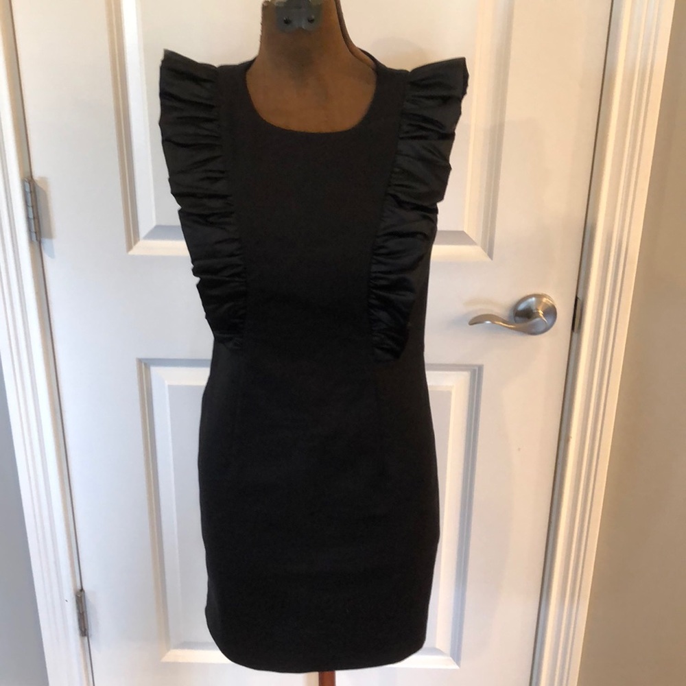 French Connection LBD size 6
